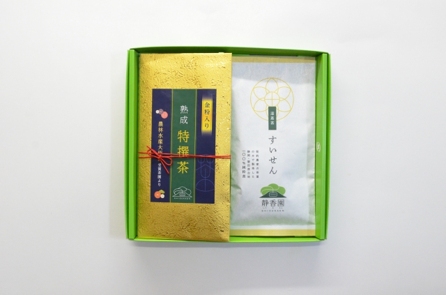冬の特別な贈り物に..【箱入れ包装】│①最上級茶ギフト【金粉茶入】