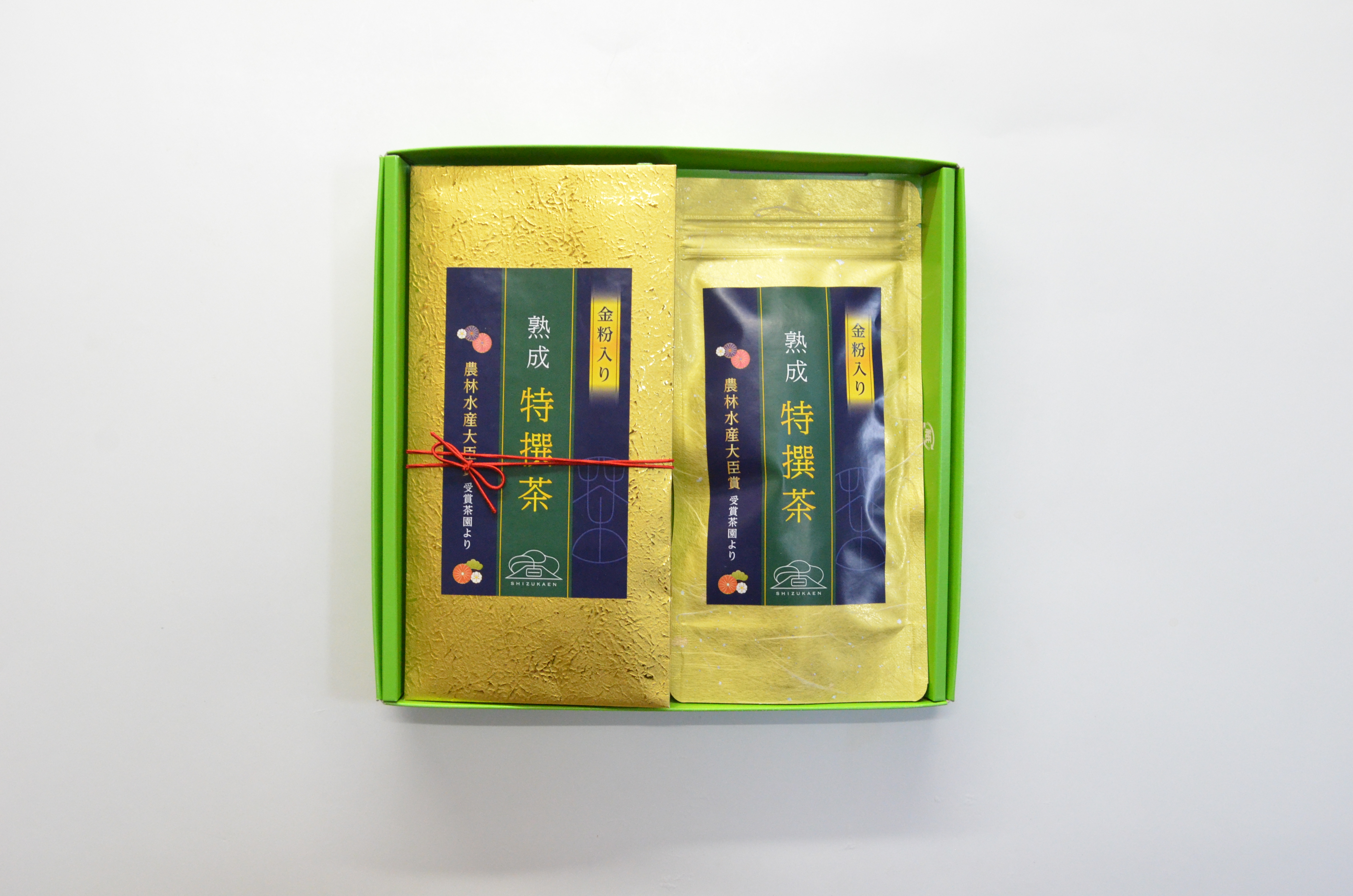 冬の特別な贈り物に..【箱入れ包装】│金粉茶ギフト【茶葉＆ティーバッグ】
